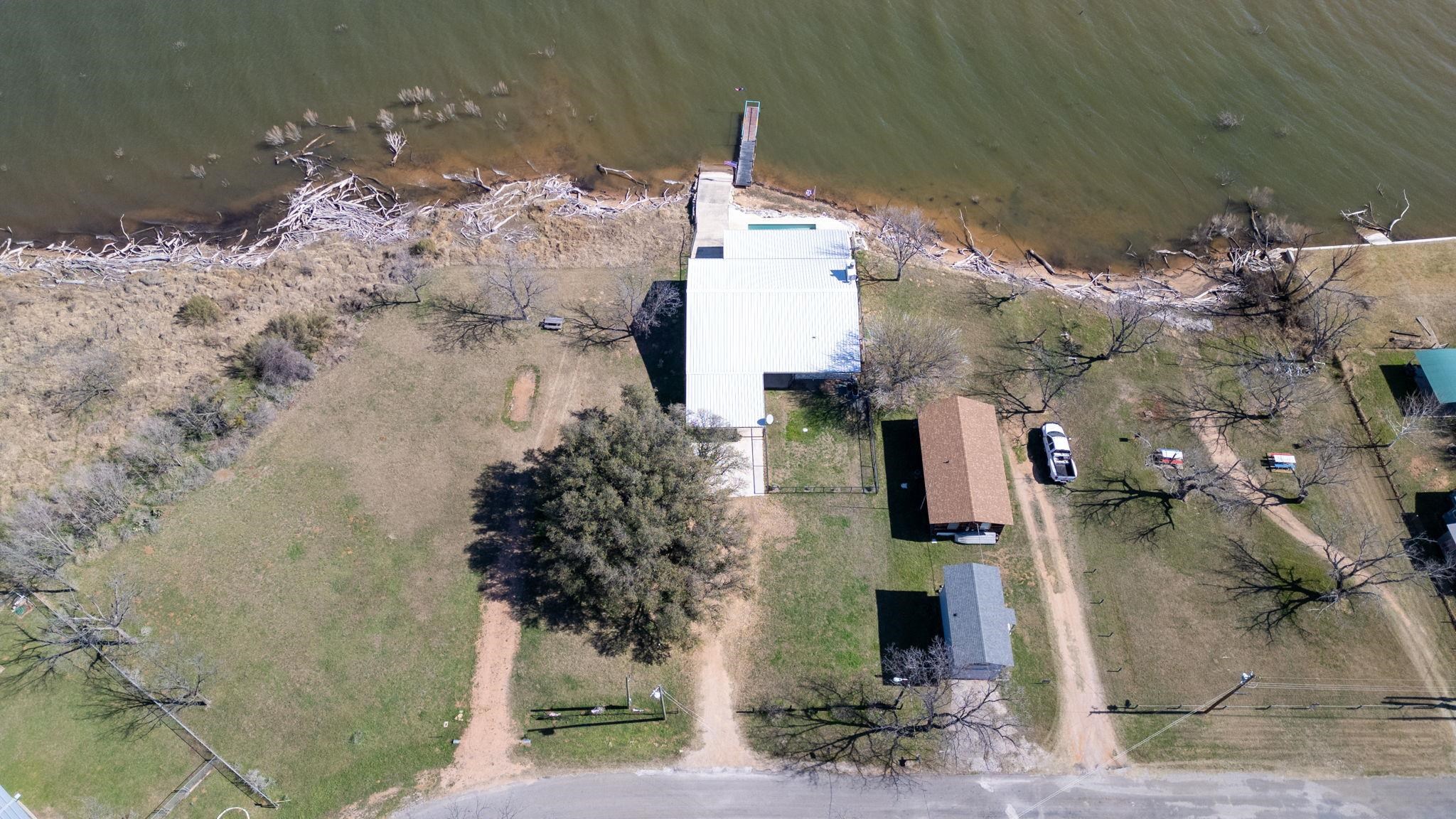 303 Lakeshore Loop Tow, TX 78672 - Photo 2 of 30