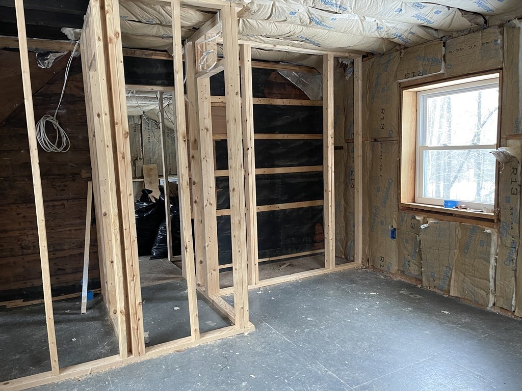 8 Dawson Road Worcester, MA 01602 - Photo 13 of 17 Gallery Image 13