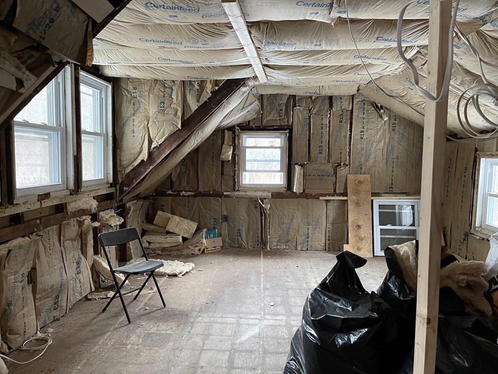 8 Dawson Road Worcester, MA 01602 - Photo 14 of 17 Gallery Image 14