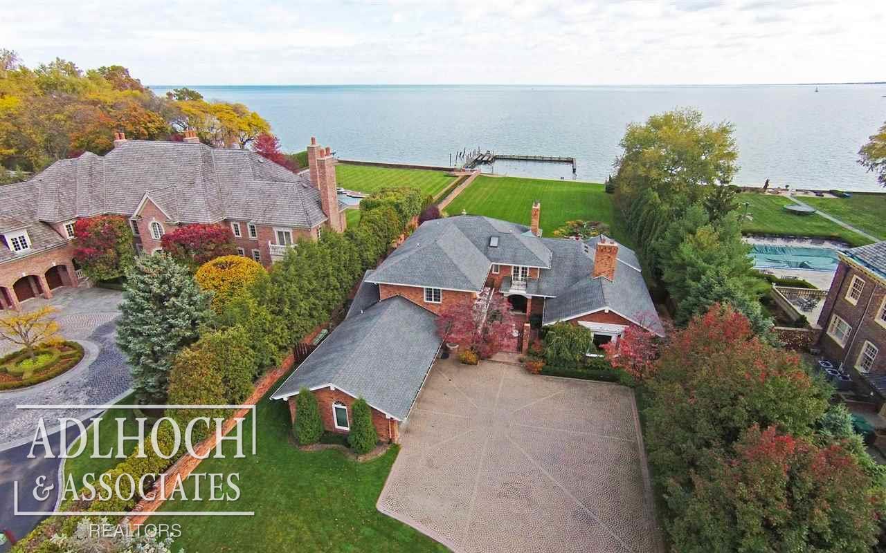 15540 Windmill Point Grosse Pointe, MI 48230 - Photo 2 of 27