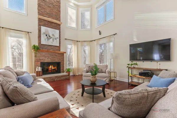 $1,570,000 | 1147 Steeple View Drive, Long Grove, IL 60047