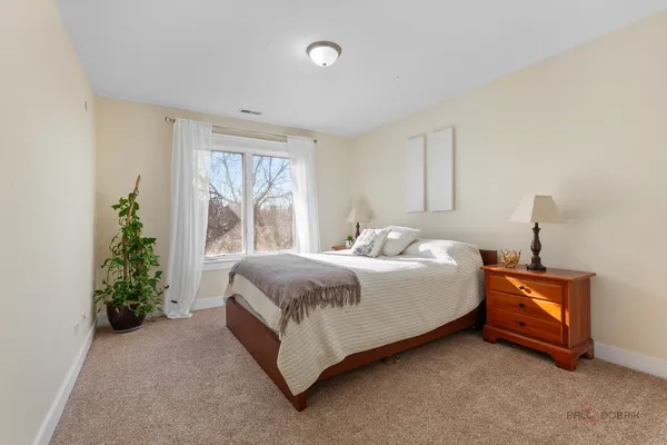 $1,570,000 | 1147 Steeple View Drive, Long Grove, IL 60047