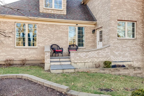 $1,570,000 | 1147 Steeple View Drive, Long Grove, IL 60047