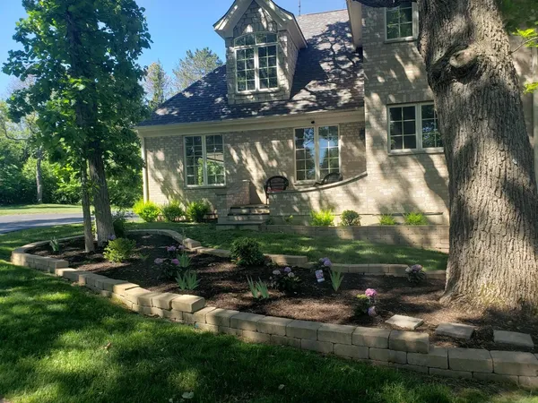 $1,570,000 | 1147 Steeple View Drive, Long Grove, IL 60047