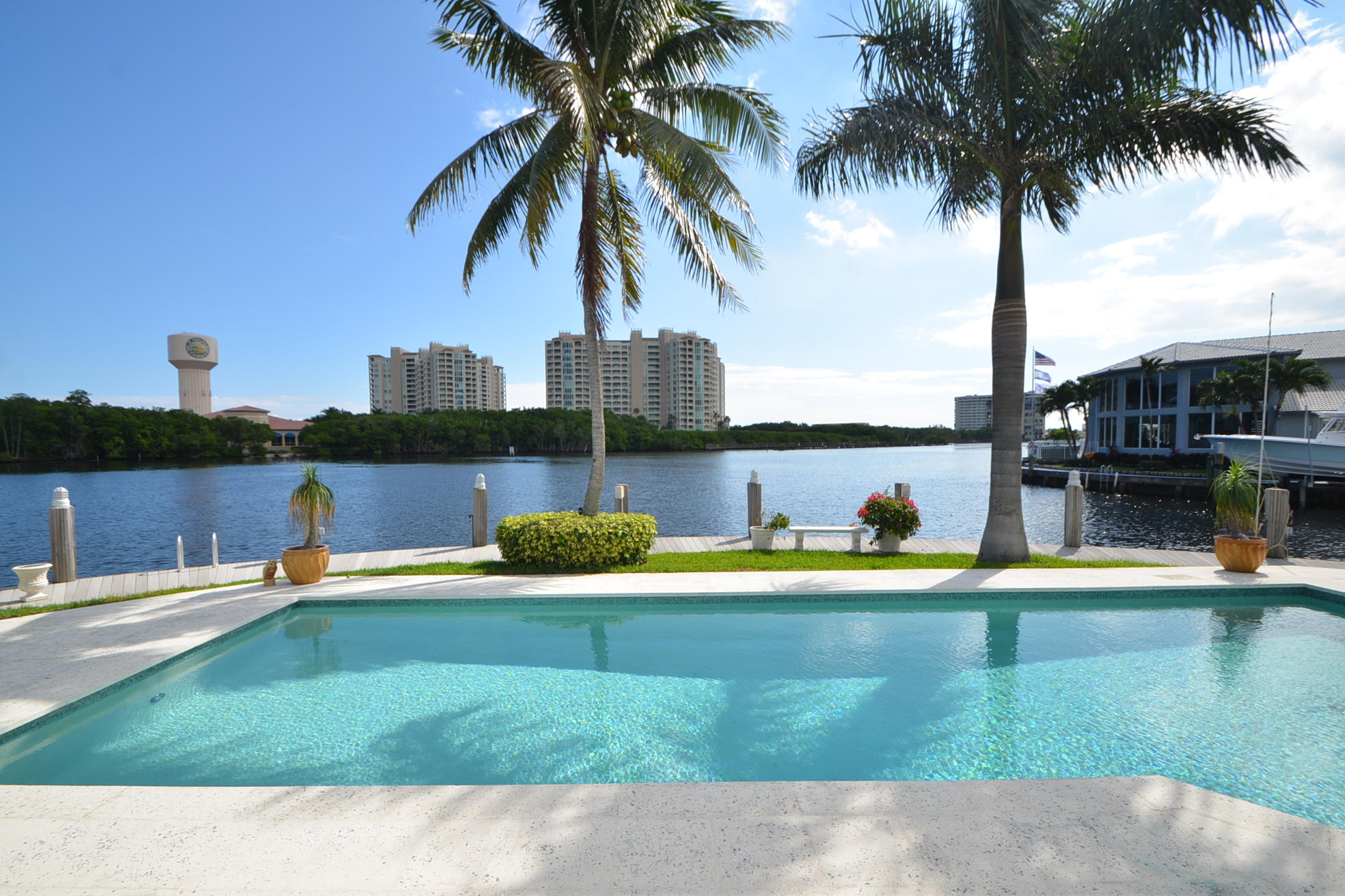 6898 Northeast 8th Drive Boca Raton, FL 33487 - Photo 11 of 62 DSC_7779