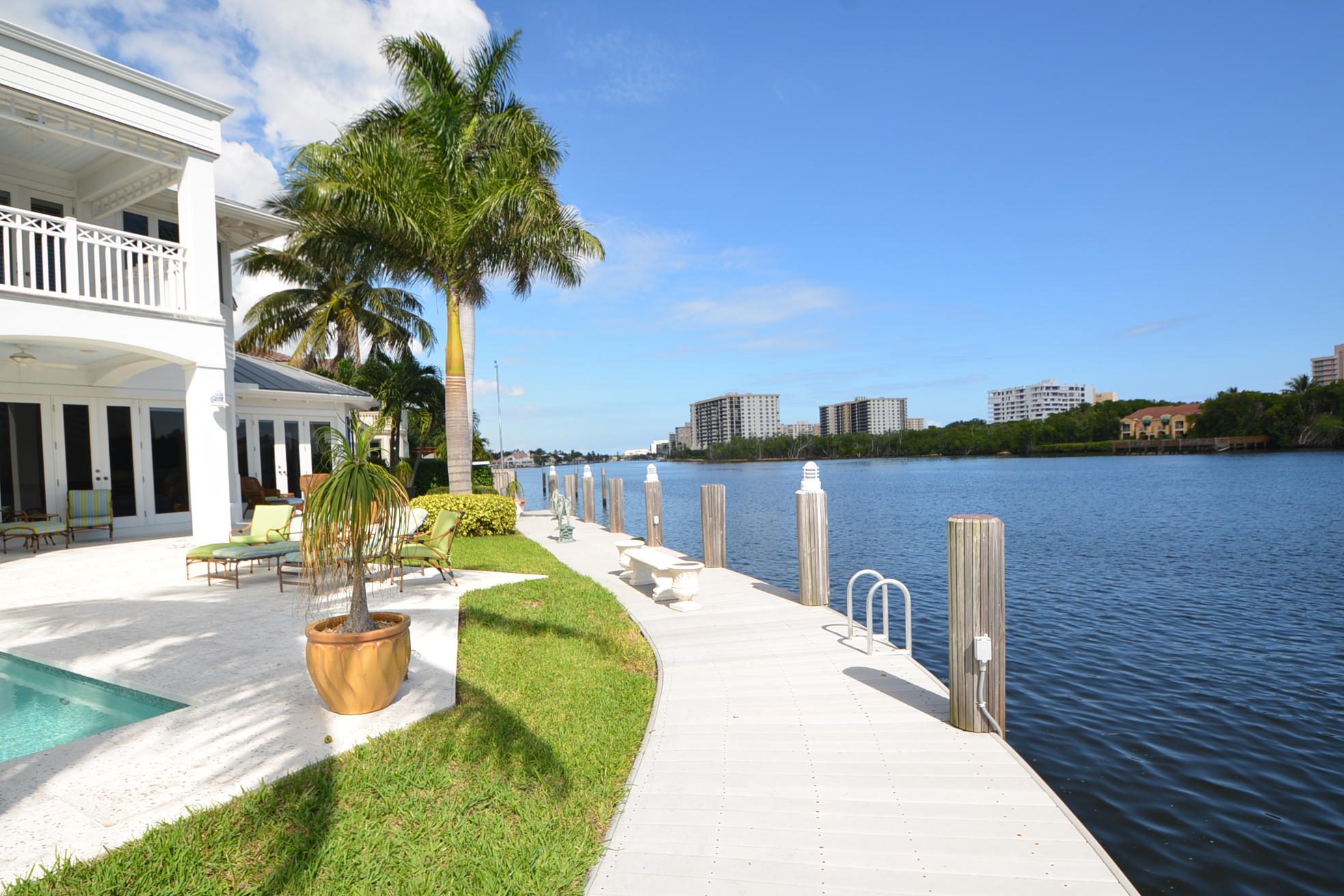 6898 Northeast 8th Drive Boca Raton, FL 33487 - Photo 16 of 62 DSC_7787