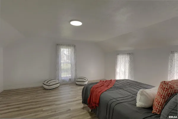 $127,000 | 121 North Broad Street, Loraine, IL 62349