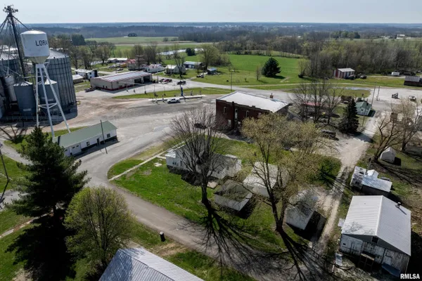 $127,000 | 121 North Broad Street, Loraine, IL 62349