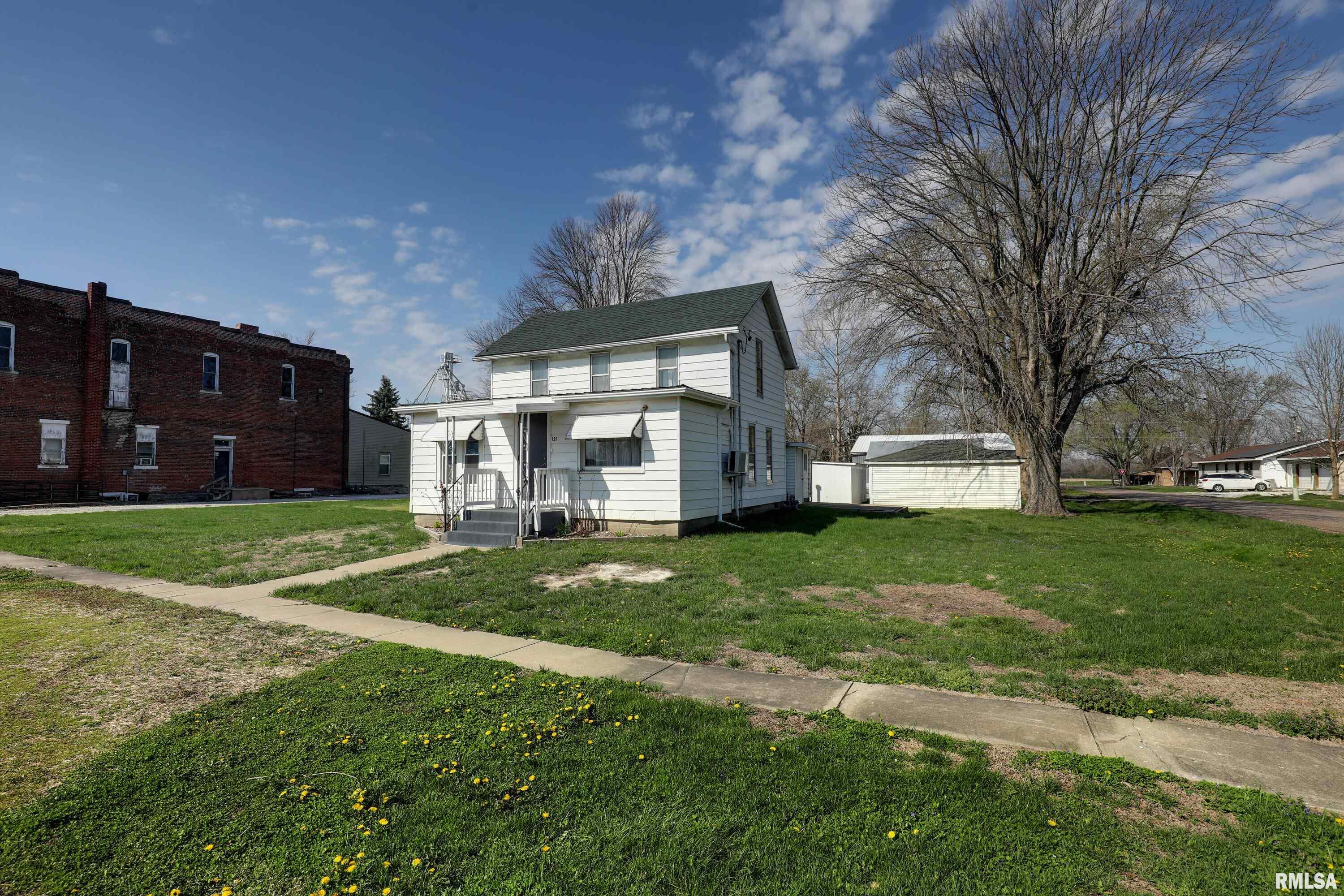 121 North Broad Street Loraine, IL 62349 - Photo 39 of 42