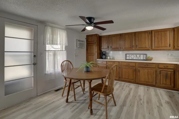 $127,000 | 121 North Broad Street, Loraine, IL 62349