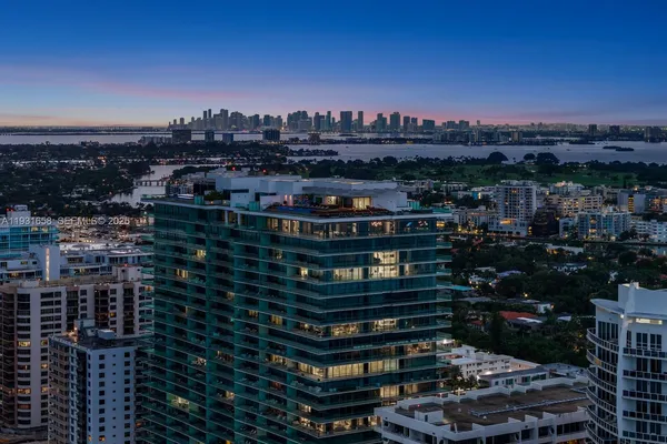 $75,000,000 | 10203 Collins Avenue, Unit 2801, Bal Harbour, FL 33154