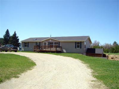 9104 South 25 Road Cadillac, MI 49601 - Photo 1 of 1 Primary Photo