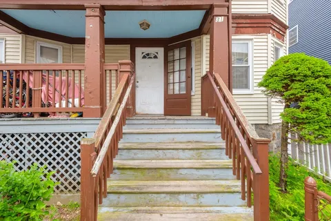 $900,000 | 31 Corona Street, Boston, MA 02124