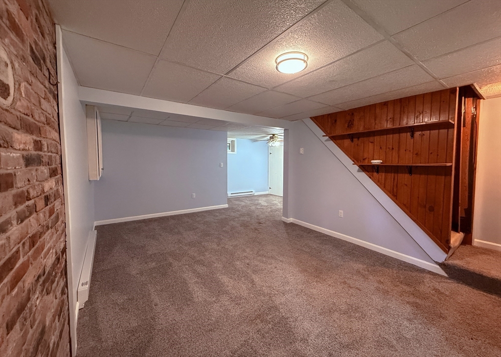 392 Mashapaug Road Holland, MA 01521 - Photo 19 of 35