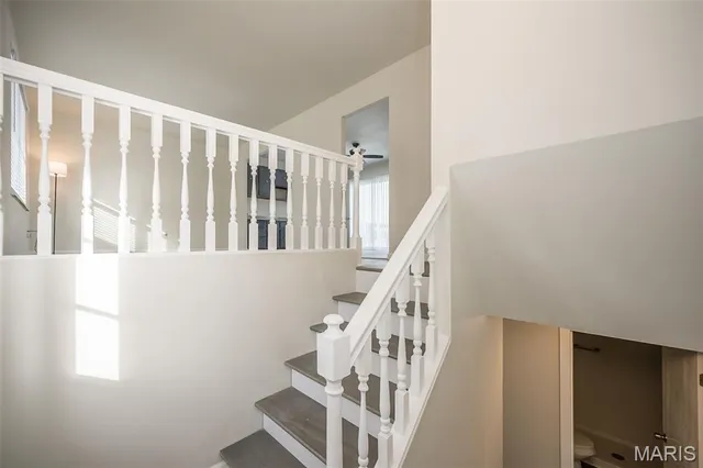 $349,900 | 136 Universal Drive, St. Peters, MO 63376