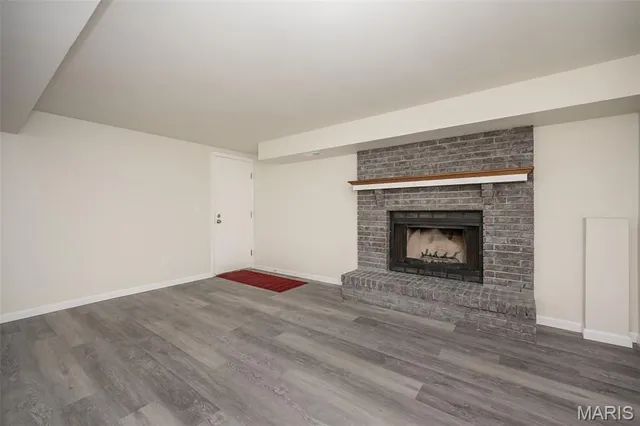 $349,900 | 136 Universal Drive, St. Peters, MO 63376