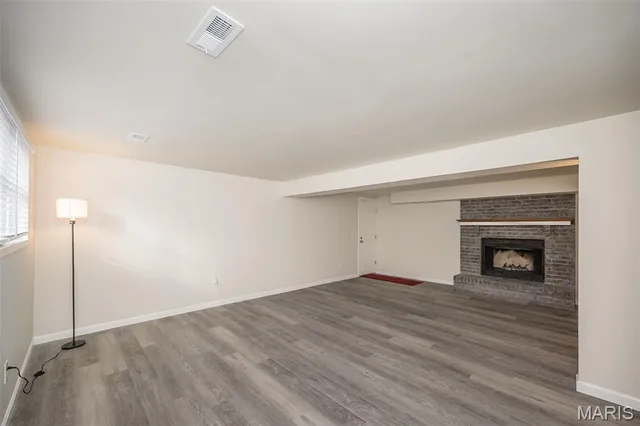 $349,900 | 136 Universal Drive, St. Peters, MO 63376