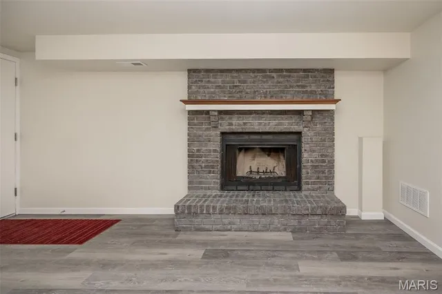 $349,900 | 136 Universal Drive, St. Peters, MO 63376