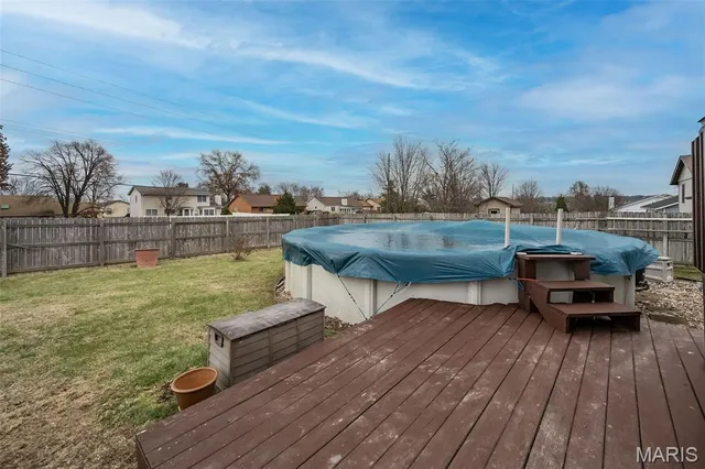 $349,900 | 136 Universal Drive, St. Peters, MO 63376