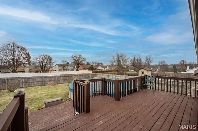 $349,900 | 136 Universal Drive, St. Peters, MO 63376