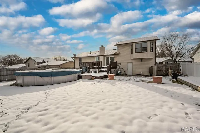 $349,900 | 136 Universal Drive, St. Peters, MO 63376