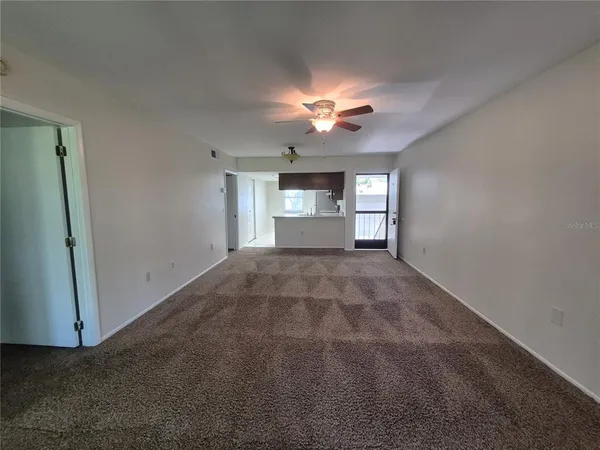 $1,750 | 114 Meadow Lane, Unit 114, Oldsmar, FL 34677