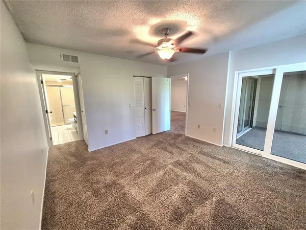$1,750 | 114 Meadow Lane, Unit 114, Oldsmar, FL 34677