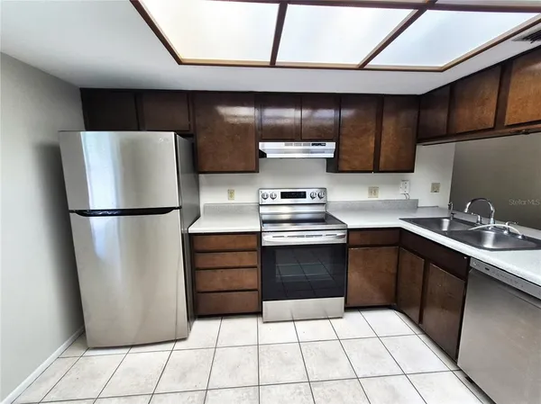 $1,750 | 114 Meadow Lane, Unit 114, Oldsmar, FL 34677