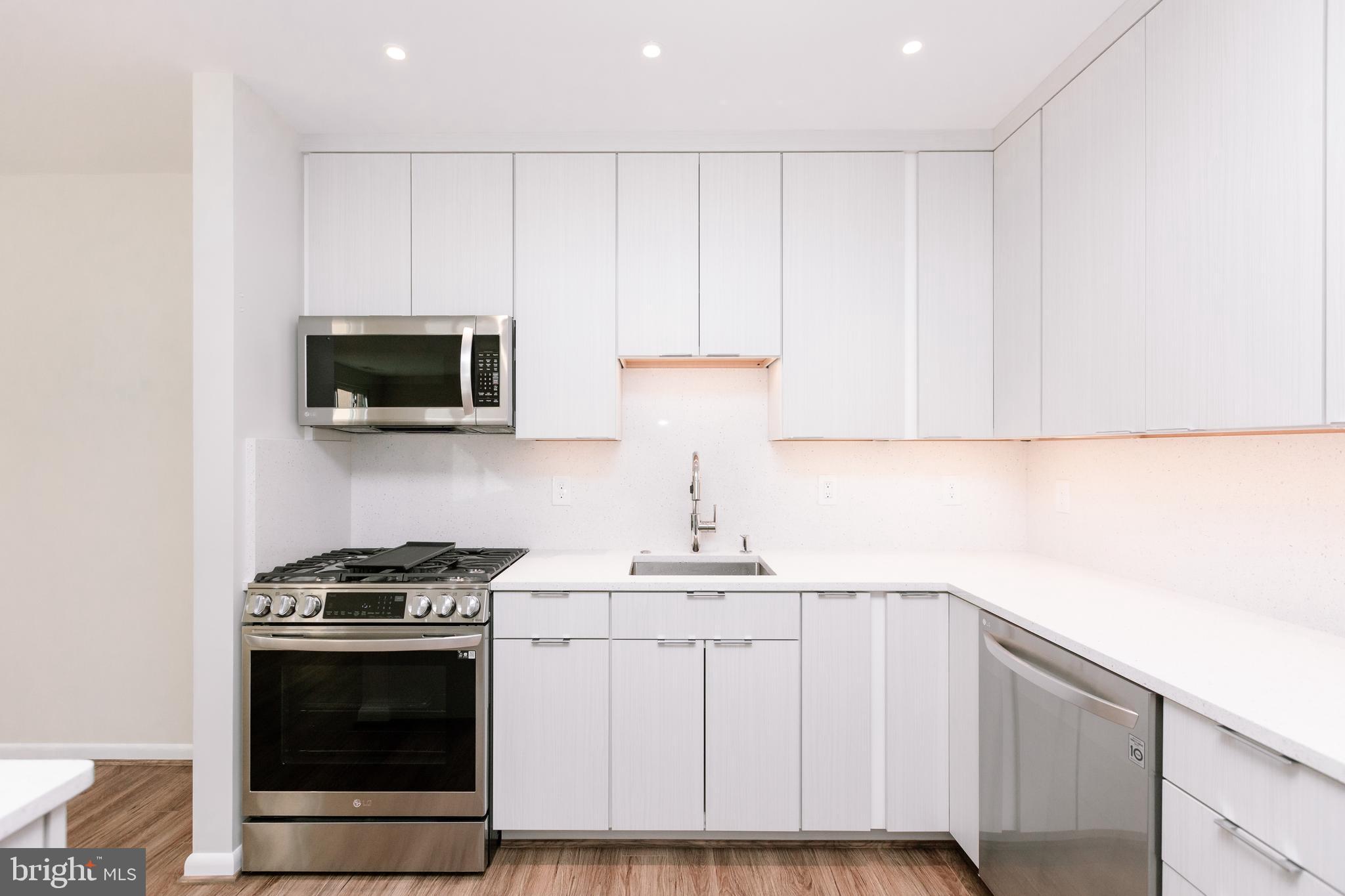 7 Hamill Road, Unit 7C Baltimore, MD 21210 - Photo 4 of 31