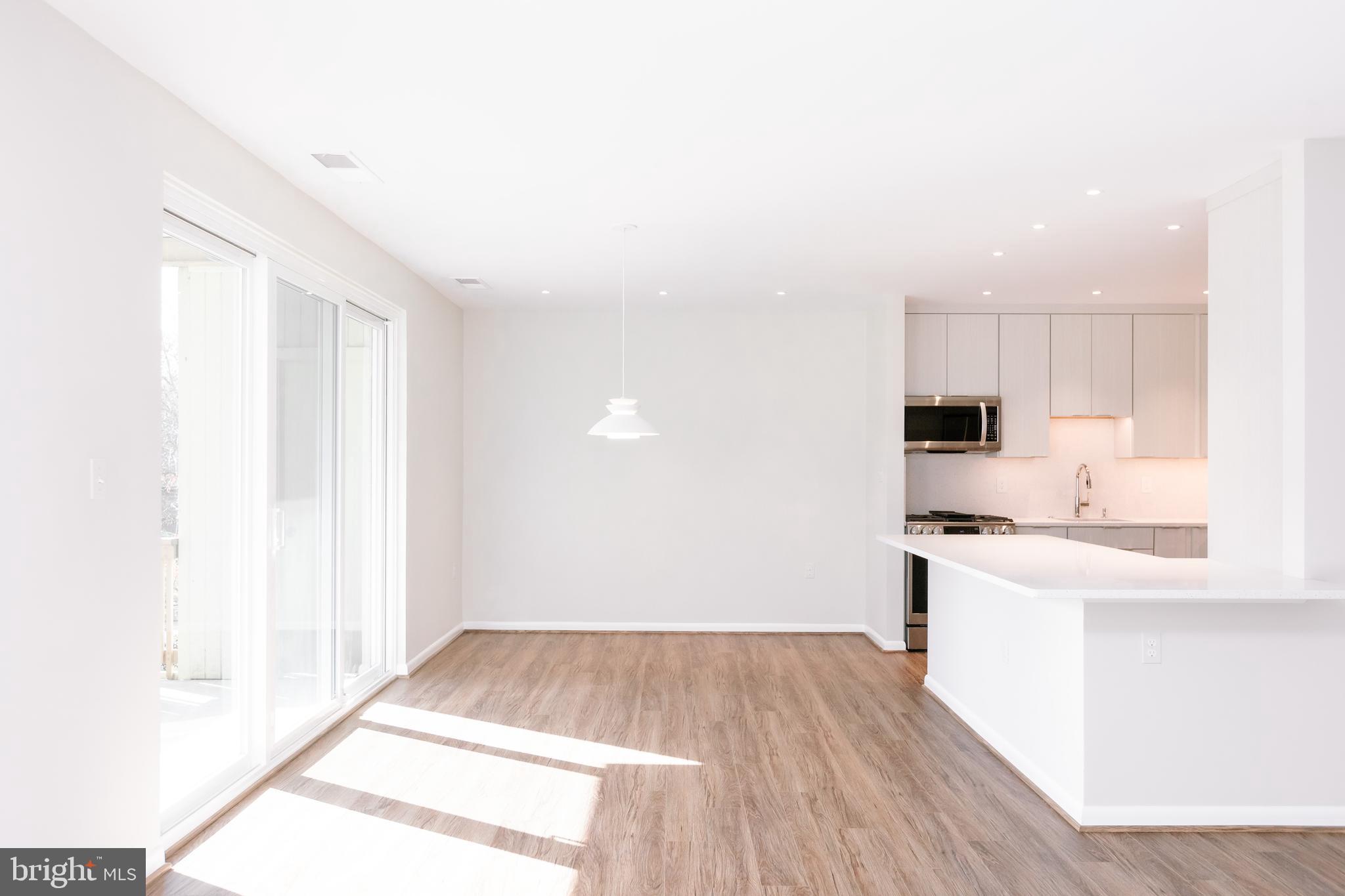 7 Hamill Road, Unit 7C Baltimore, MD 21210 - Photo 7 of 31