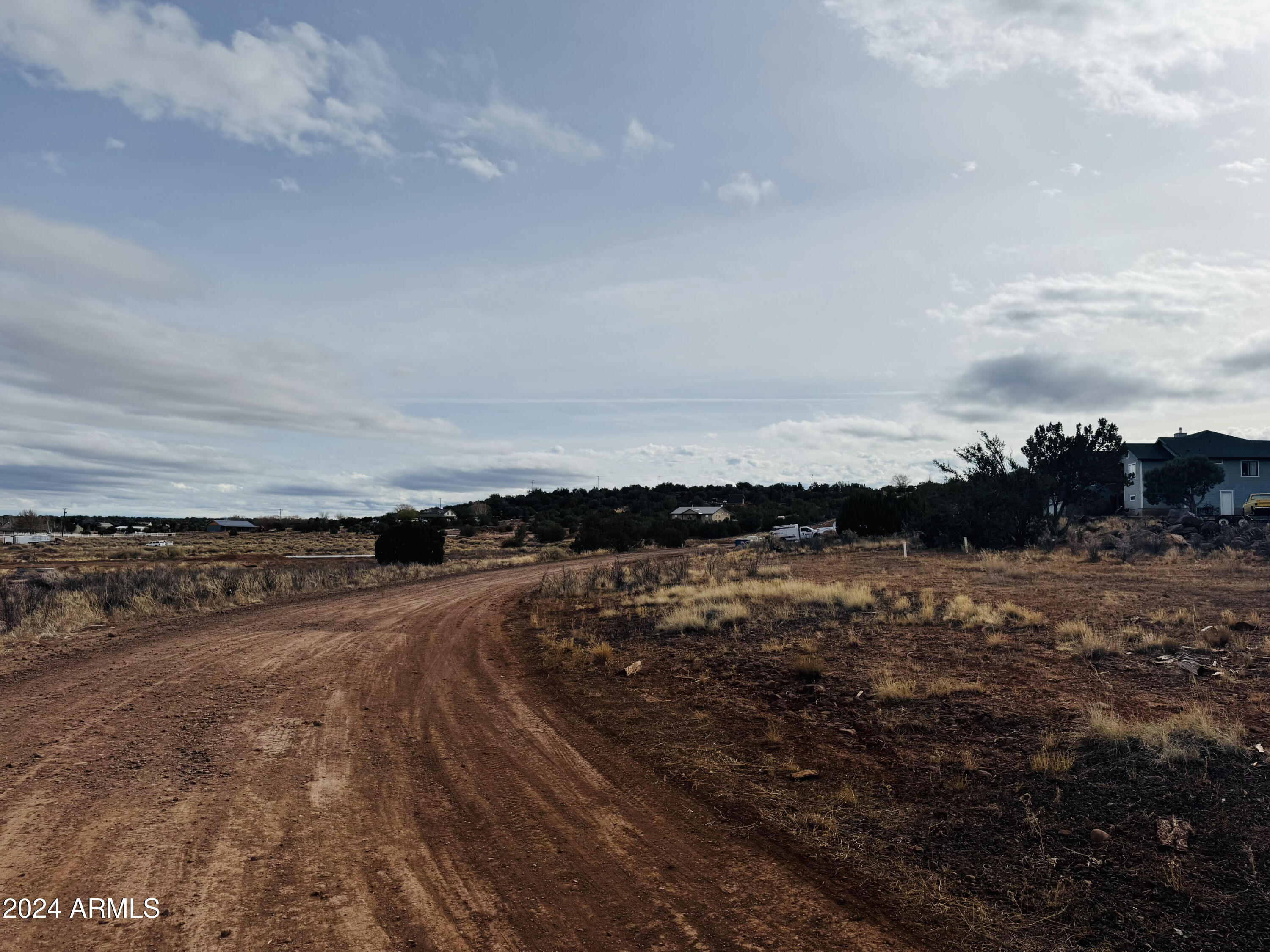 7651 Bar Ditch Road, Unit 70 Show Low, AZ 85901 - Photo 4 of 7 4