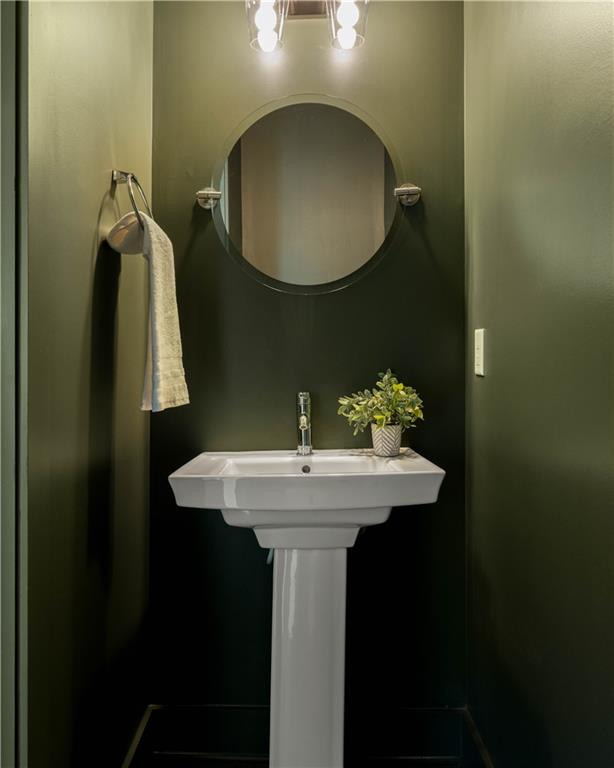 53 Moda Lane Atlanta, GA 30307 - Photo 3 of 23 Gallery Image 3