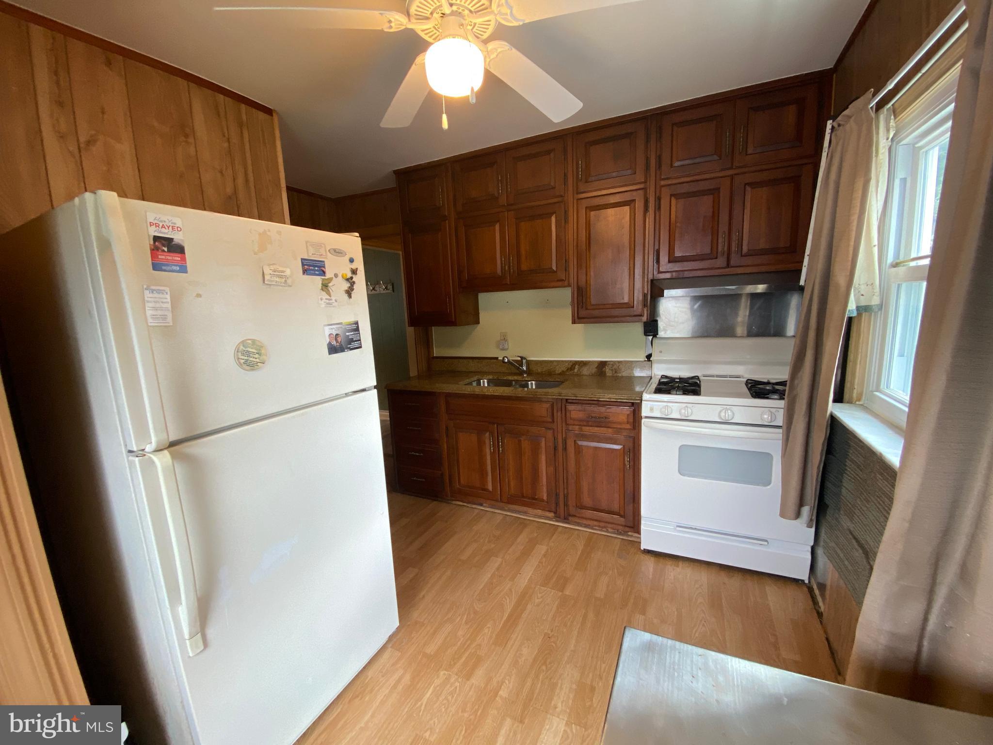 4512 Furman Road Rockville, MD 20853 - Photo 25 of 38