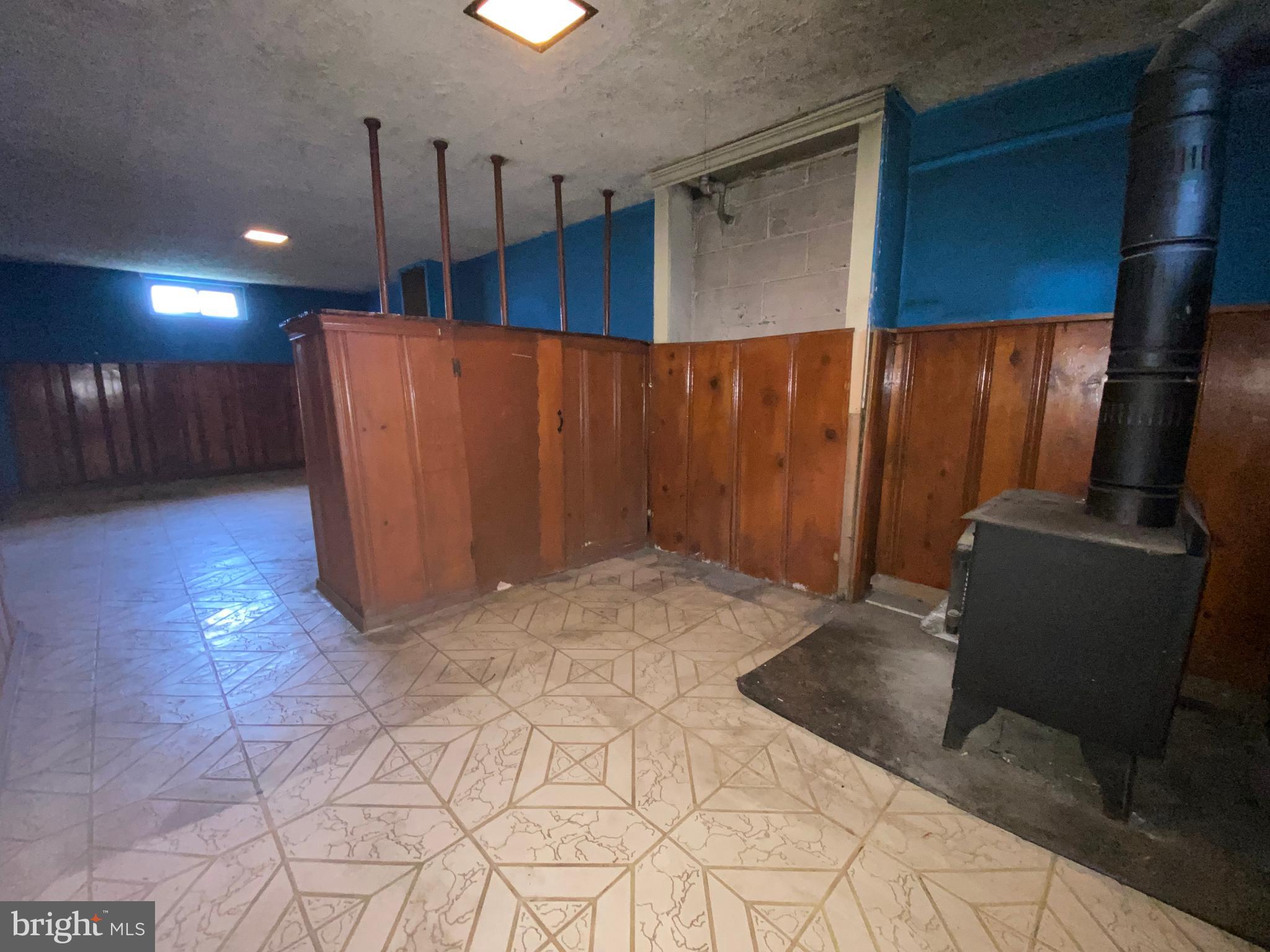 4512 Furman Road Rockville, MD 20853 - Photo 35 of 38