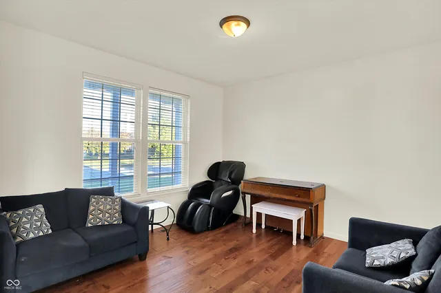 $427,000 | 2161 Silver Rose Drive, Avon, IN 46123