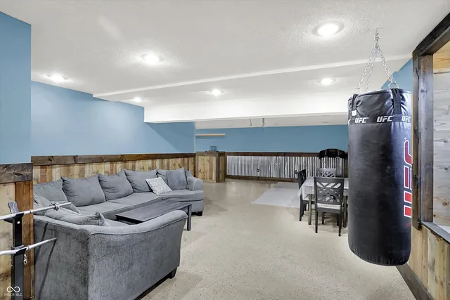 $427,000 | 2161 Silver Rose Drive, Avon, IN 46123