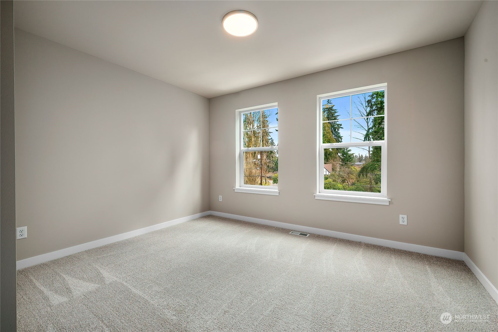 24230 Brier Road Brier, WA 98036 - Photo 28 of 40 an empty room with windows