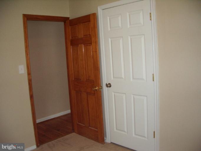 3919 Braddock Road Alexandria, VA 22312 - Photo 14 of 20 Bedroom