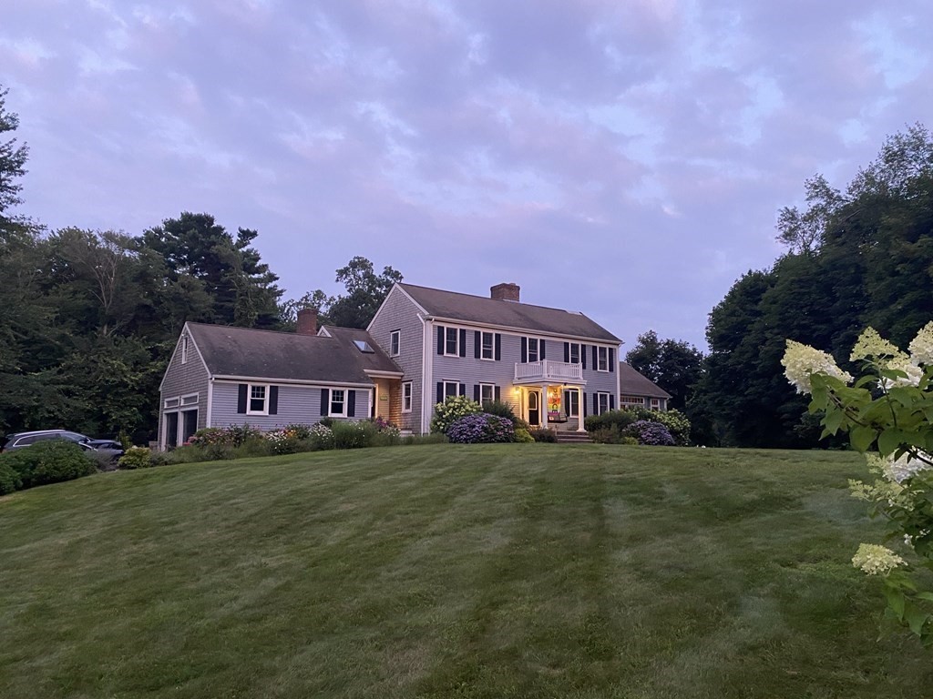 109 Stockbridge Road Scituate, MA 02066 - Photo 1 of 41 Gallery Image 1