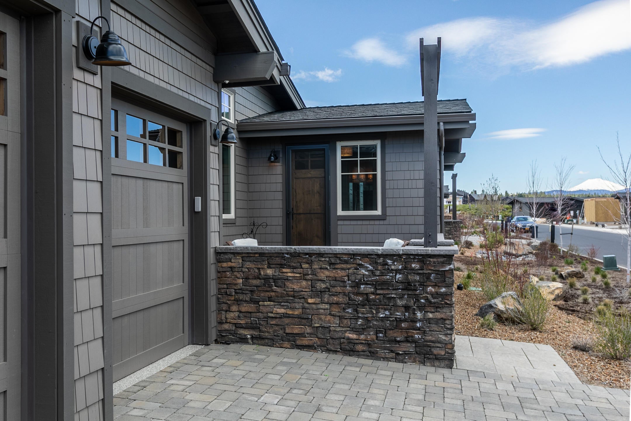 19366 Alianna Loop Bend, OR 97702 - Photo 10 of 40 2020_04_21_19366_alianna_loop-19