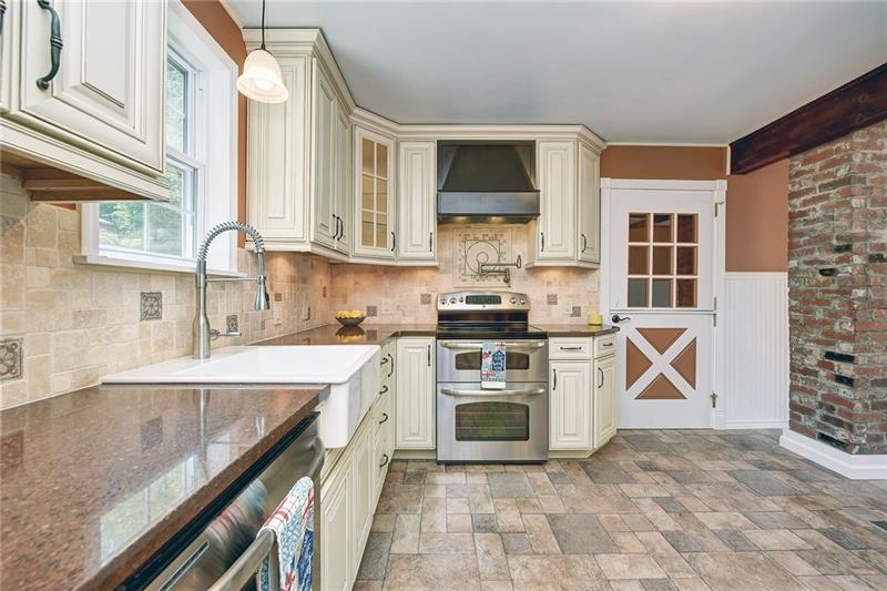 1153 Allison Hollow Road Washington, PA 15301 - Photo 11 of 24 Gallery Image 11