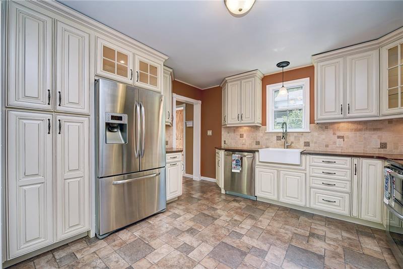 1153 Allison Hollow Road Washington, PA 15301 - Photo 8 of 24 Gallery Image 8