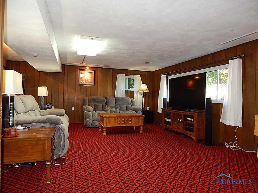 611 Searles Road Toledo, OH 43607 - Photo 14 of 20 Gallery Image 14
