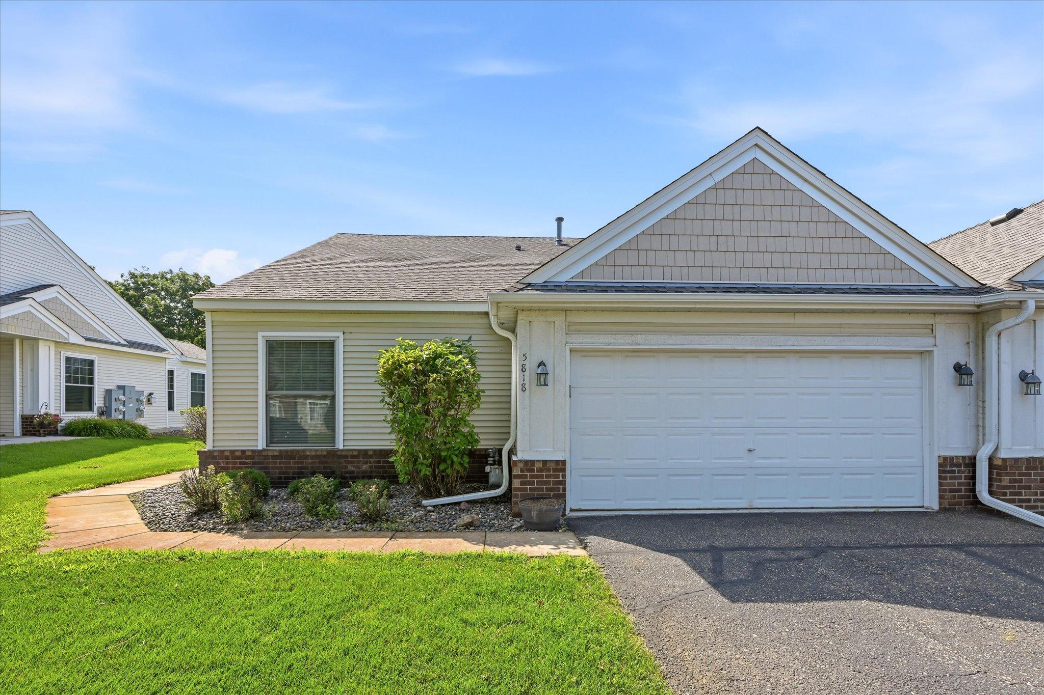 5818 Prairie Ridge Drive Shoreview, MN 55126 - Photo 2 of 50