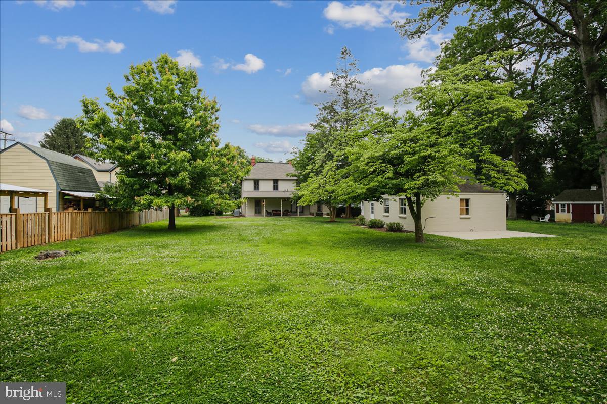 104 Chestnut Street Gaithersburg, MD 20877 - Photo 6 of 44 Invisible fence installed