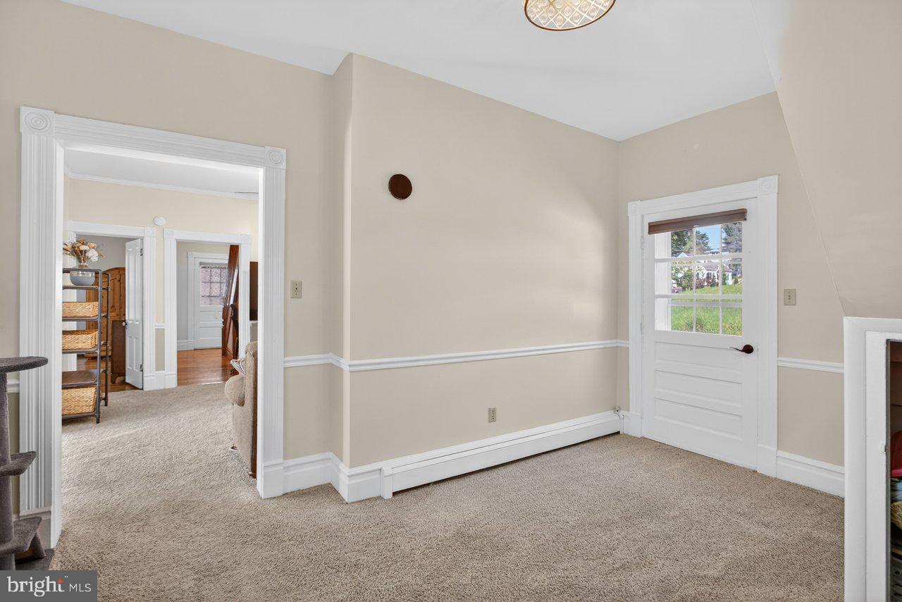 420 West Spring Street Woodstock, VA 22664 - Photo 26 of 67