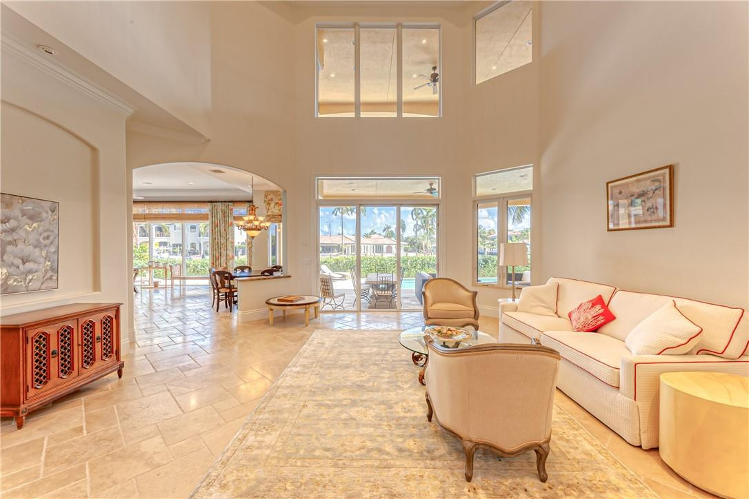 2320 Northeast 34th Court Lighthouse Point, FL 33064 - Photo 16 of 97 Photo 16