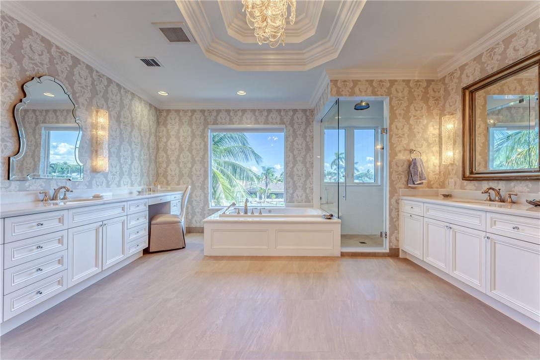 2320 Northeast 34th Court Lighthouse Point, FL 33064 - Photo 41 of 97 Photo 41