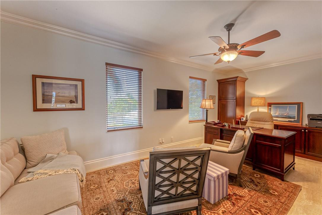 2320 Northeast 34th Court Lighthouse Point, FL 33064 - Photo 45 of 97 Large room makes the perfect office