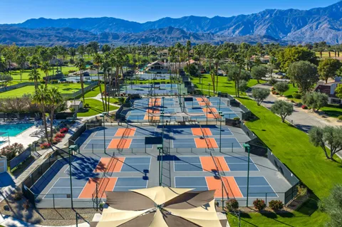 $749,000 | 818 Inverness Drive, Rancho Mirage, CA 92270